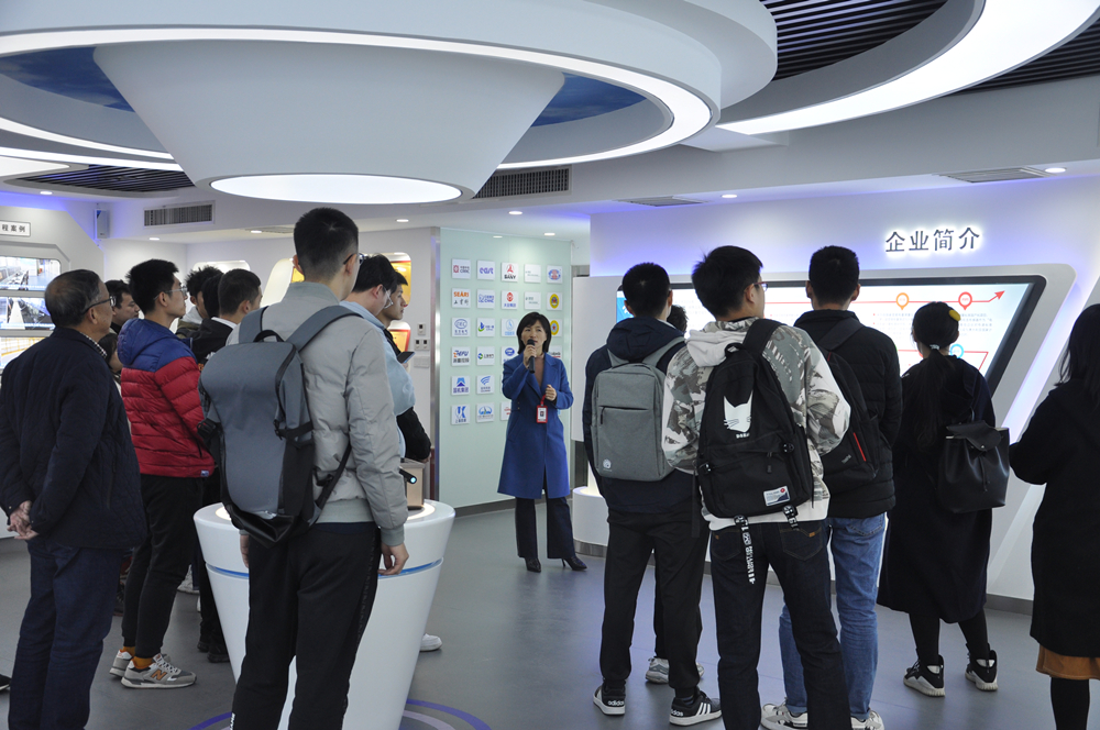 国防科大同砚来访yw永旺快投网电气旅行见学